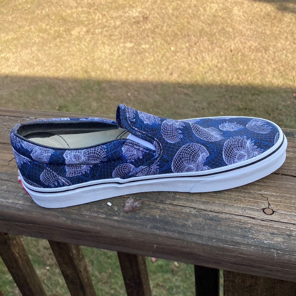 Vans Wireframe Skull Classic SlipOn